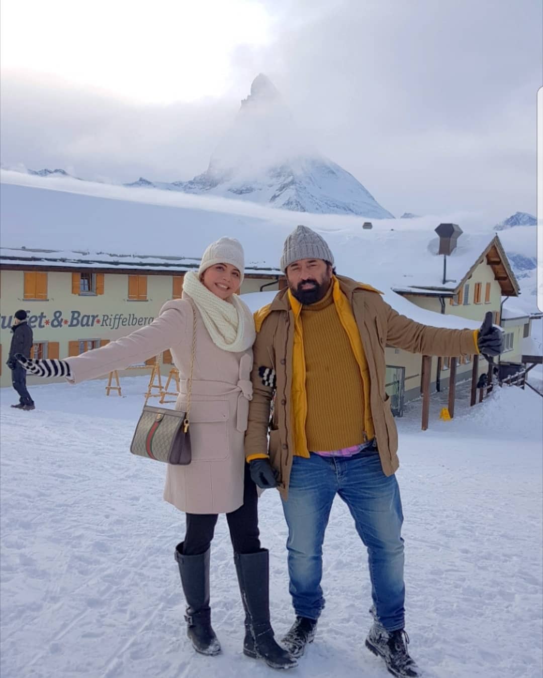 Beautiful Couple Nida Yasir and Yasir Nawaz Pictures from Switzerland