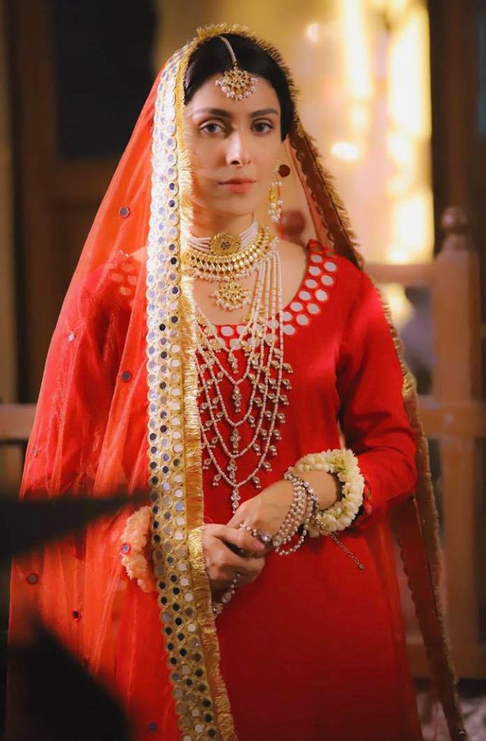 Latest Beautiful Bridal Photoshoot Of Ayeza Khan Pakistani Drama Celebrities
