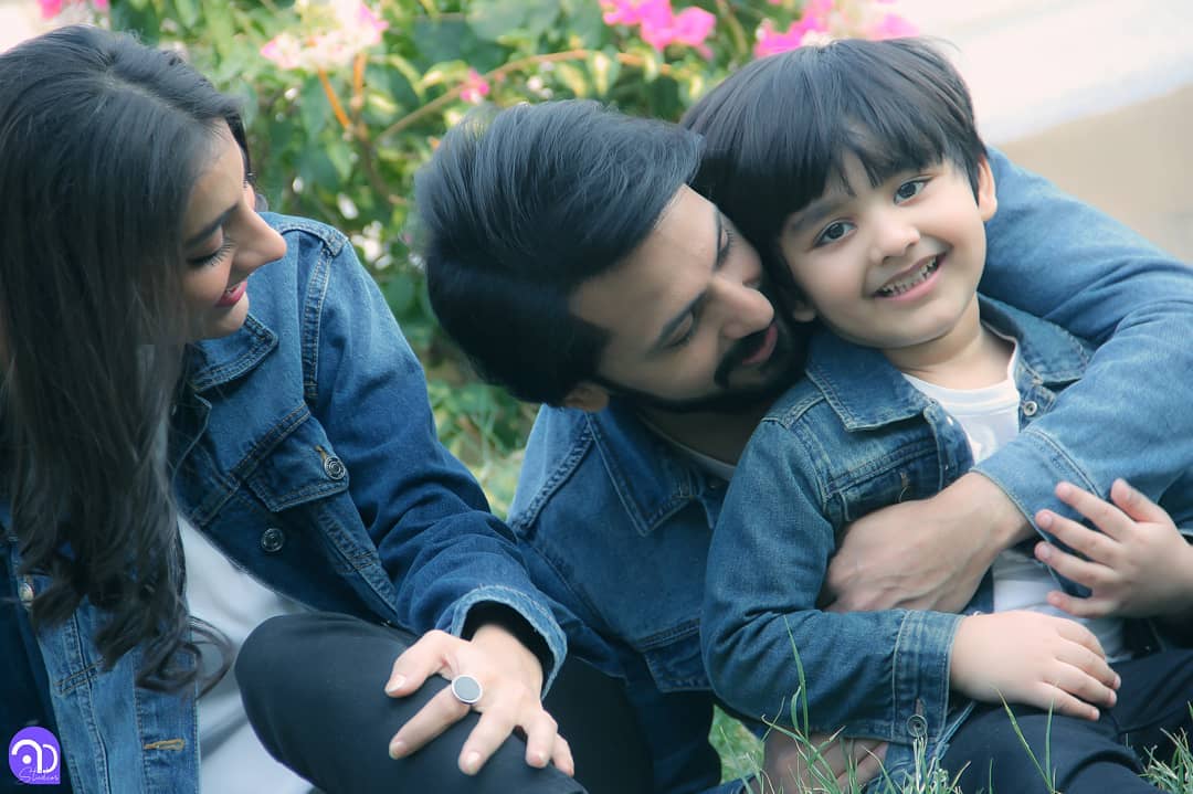 Bilal Qureshi and Uroosa Bilal Latest Beautiful Pictures with their Son