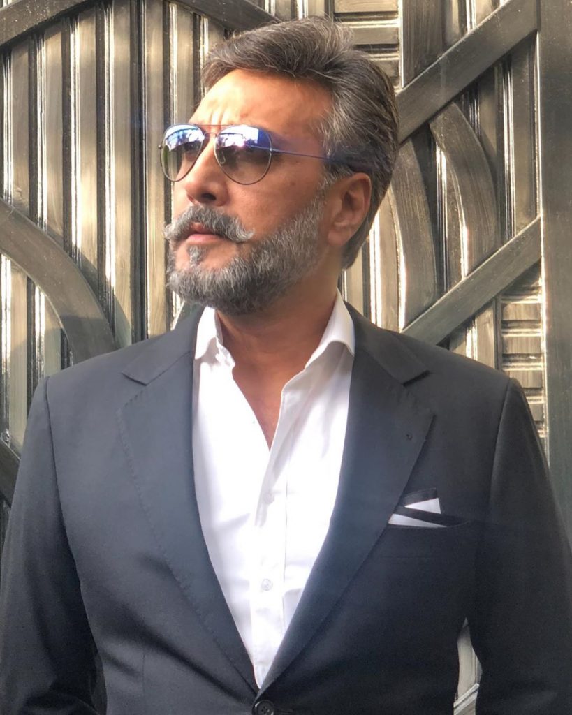 Adnan Siddiqui Wished Valentine's Day In Unique Style