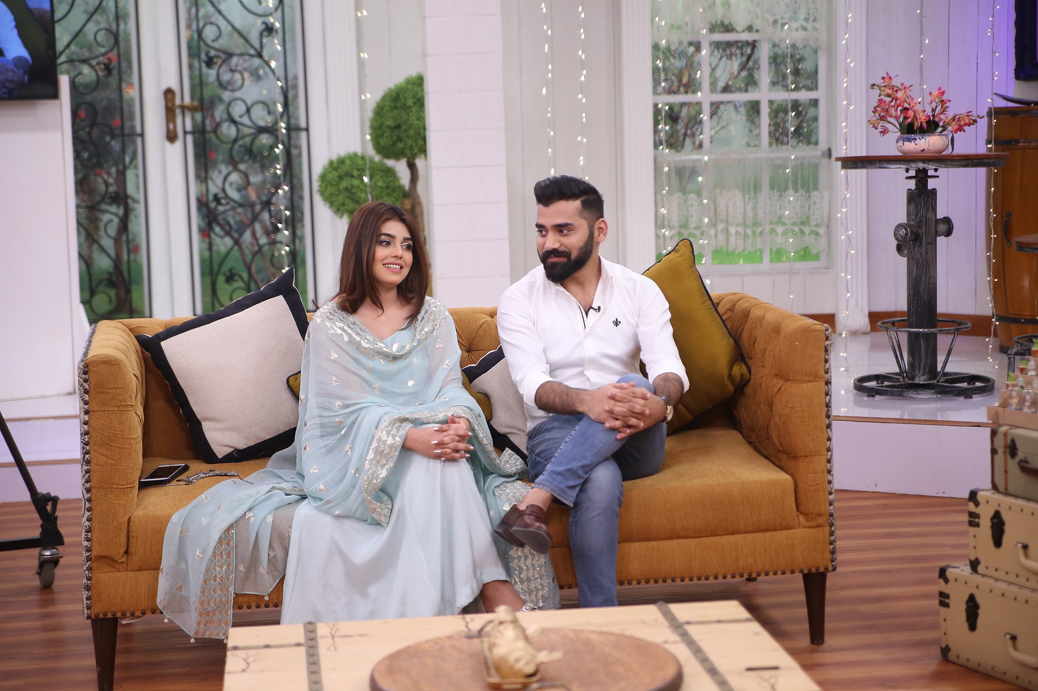 Newly Wed Couple Anumta Qureshi With Her Husband in Good Morning Pakistan
