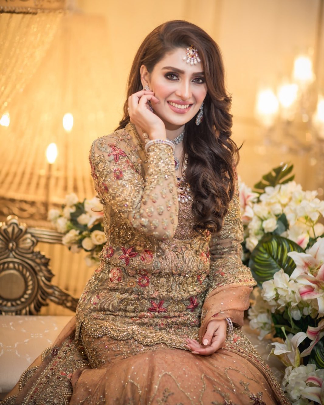 Beautiful Ayeza Khan S Latest Photo Shoot For Allure Salon Reviewit Pk