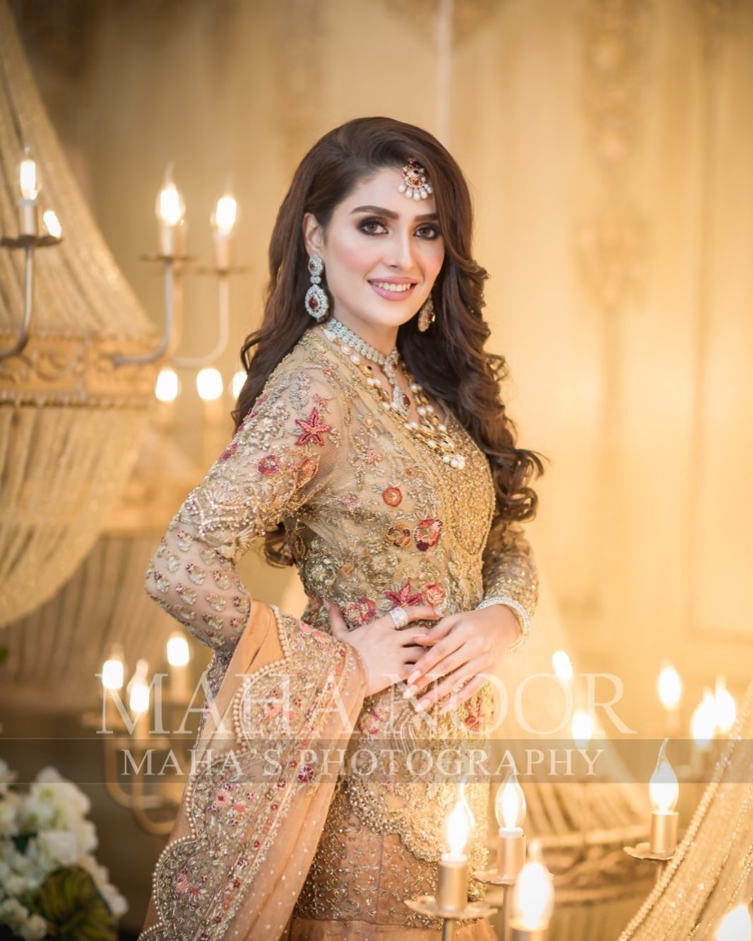 Beautiful Ayeza Khan's Latest Photo Shoot for Allure Salon