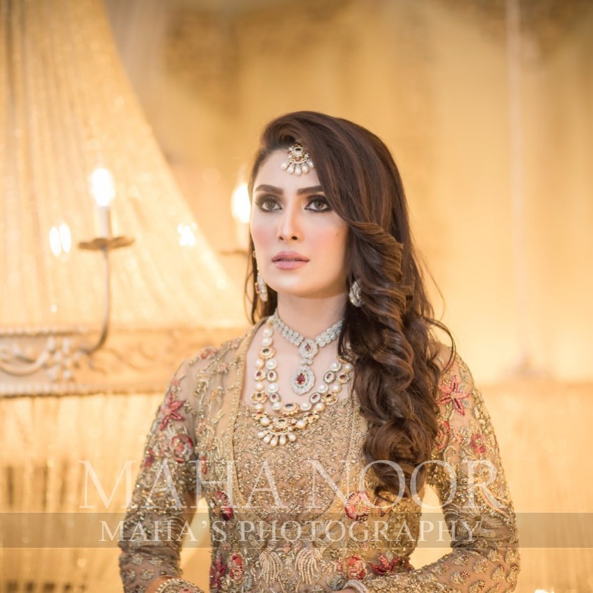 Beautiful Ayeza Khan's Latest Photo Shoot for Allure Salon