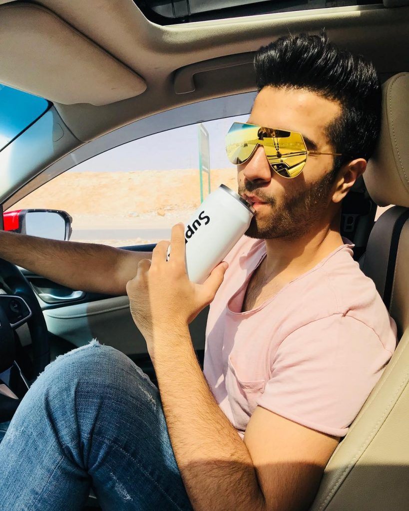 Here's Why Feroze Khan Deleted His Instagram Account