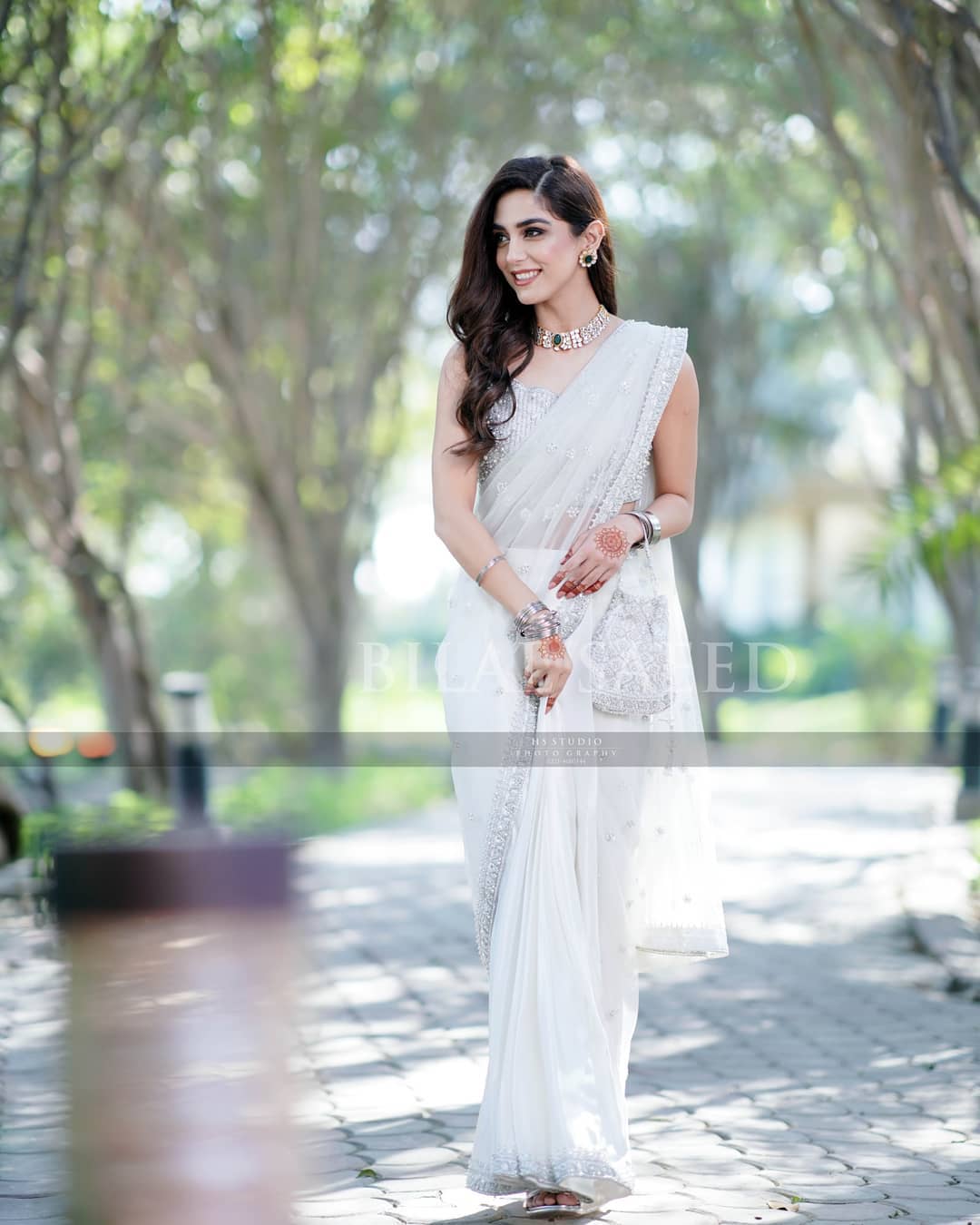 Beautiful Clicks of Maya Ali at her Brother Wedding Reception