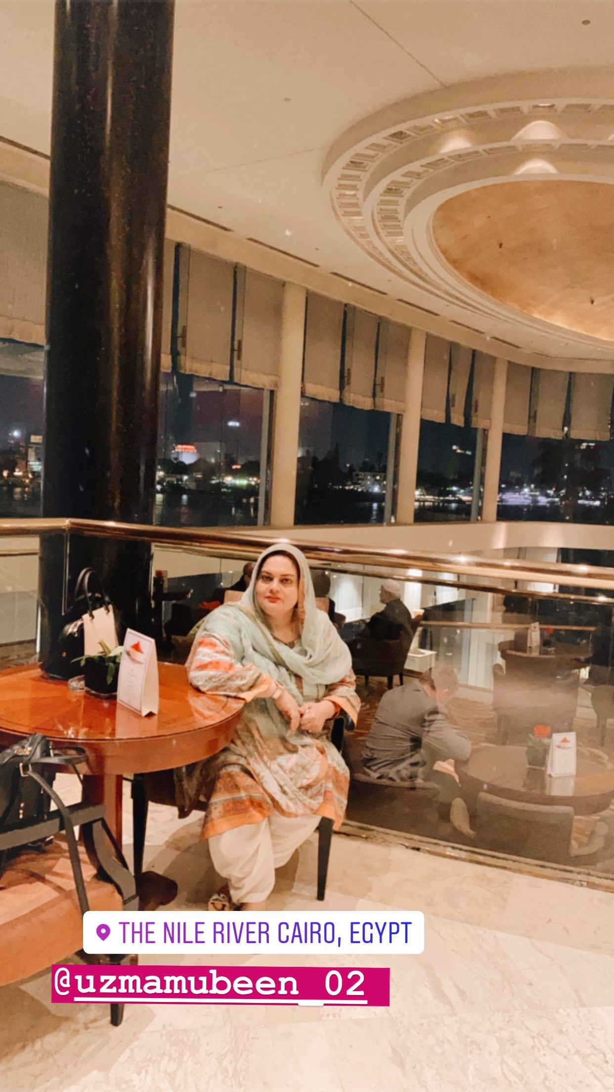 Minal Khan Enjoying Vacations with her Mother in Egypt