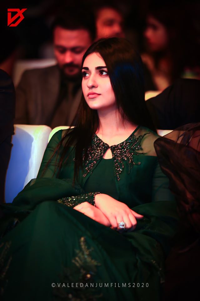 Beautiful Celebrities Spotted at PISA Awards 2020 in Dubai