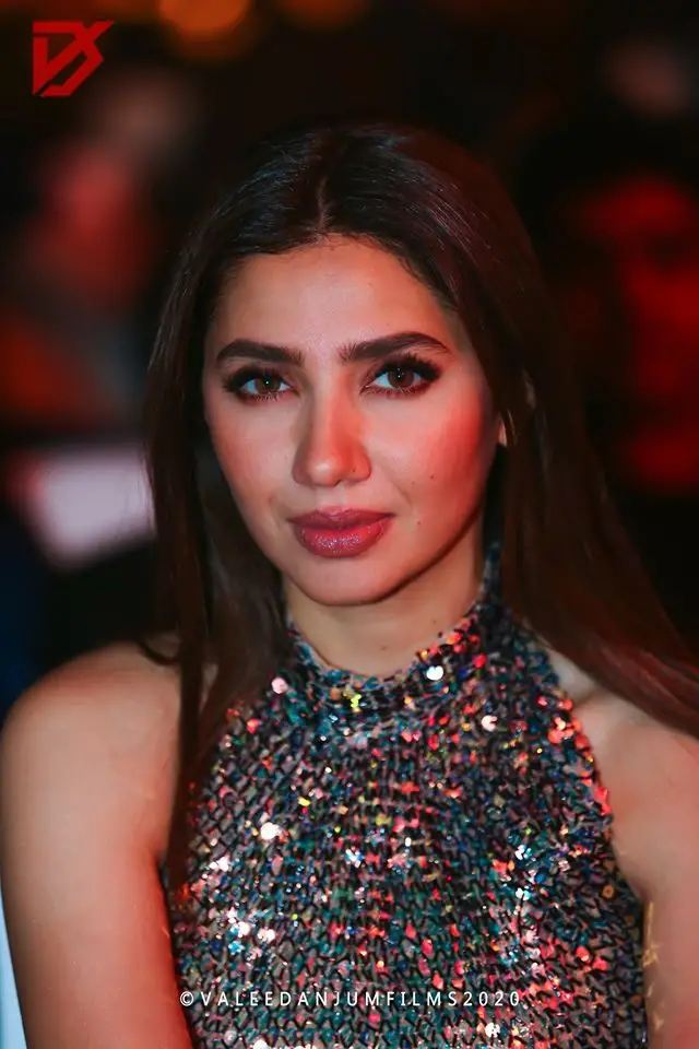 Beautiful Celebrities Spotted at PISA Awards 2020 in Dubai