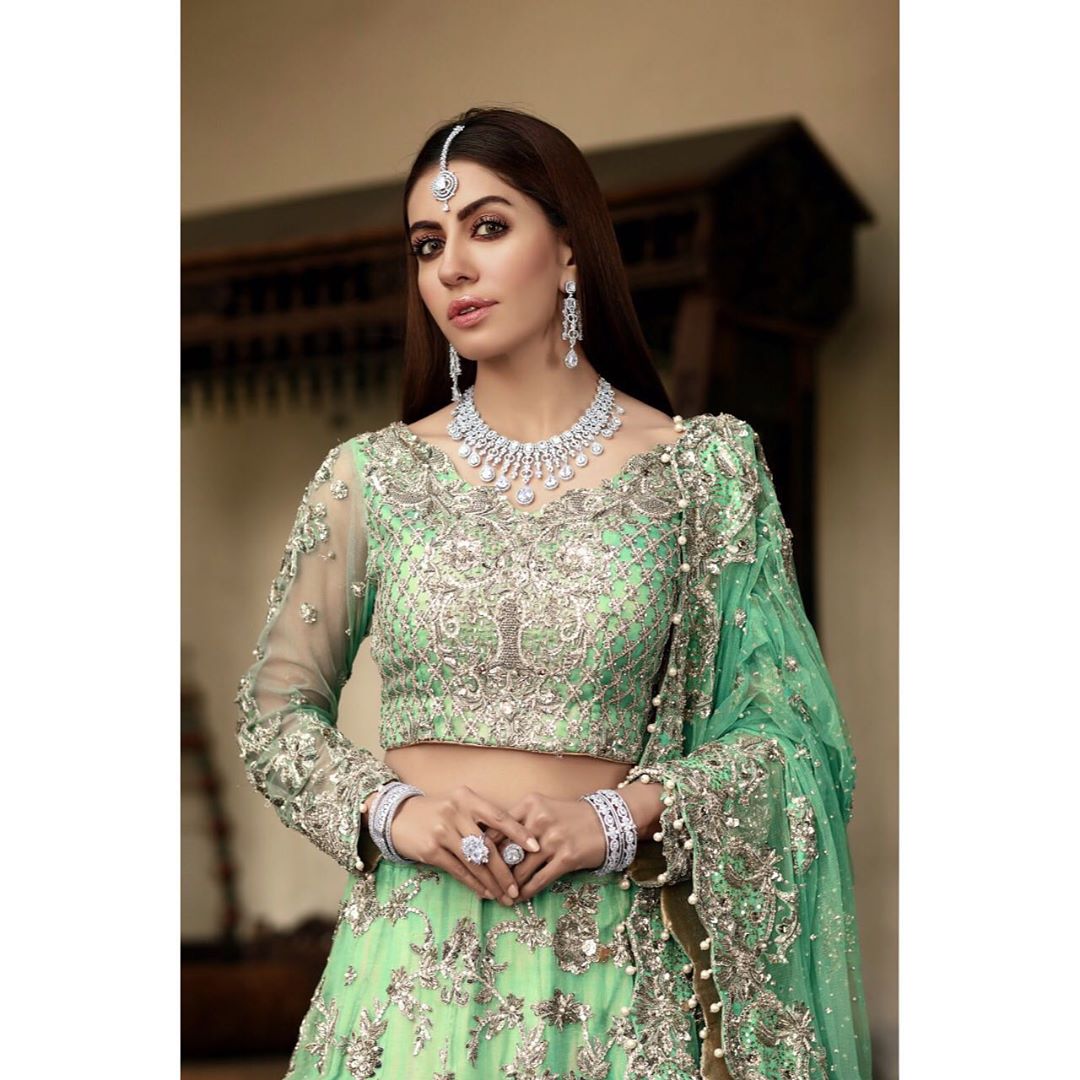 Latest Bridal Photo Shoot Pictures of Beautiful Sadia Faisal
