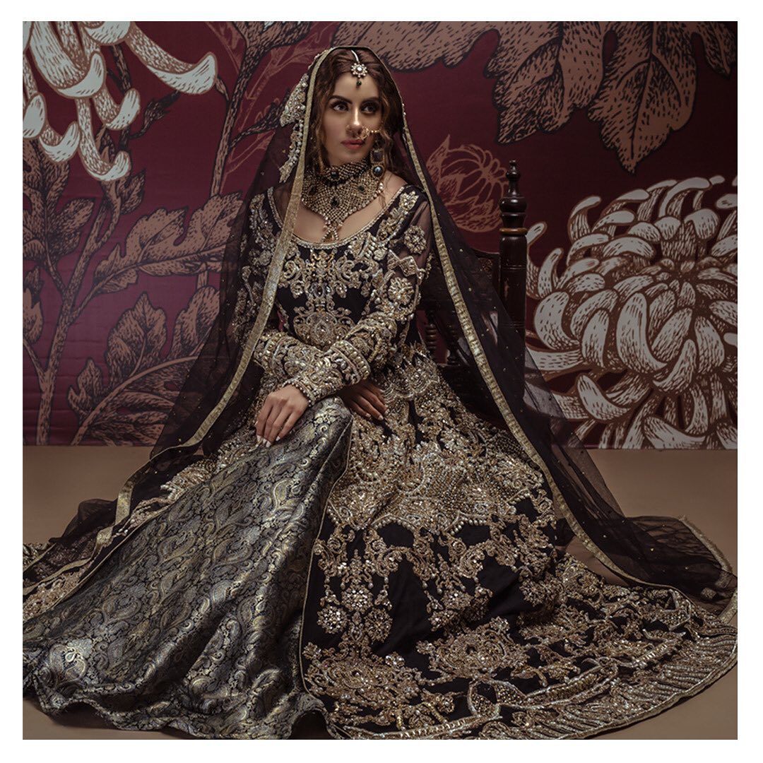 Latest Bridal Photo Shoot Pictures of Beautiful Sadia Faisal