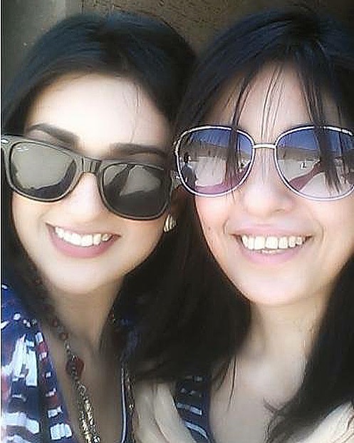 Sarah Khan Misses Her Mother On Valentine's Day