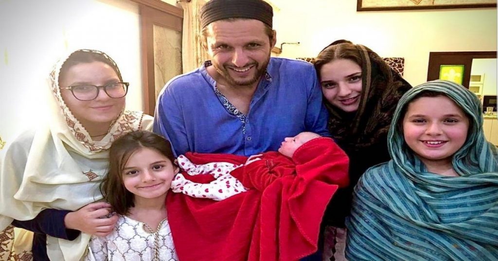 Shahid Afridi Wants Help Naming His Newborn Daughter