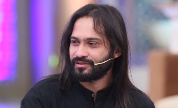 Waqar Zaka Lashes Out On PCB For Hiring Indians