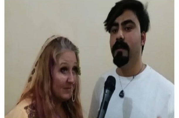 American Lady Marjory Marry Zohaib From Sialkot