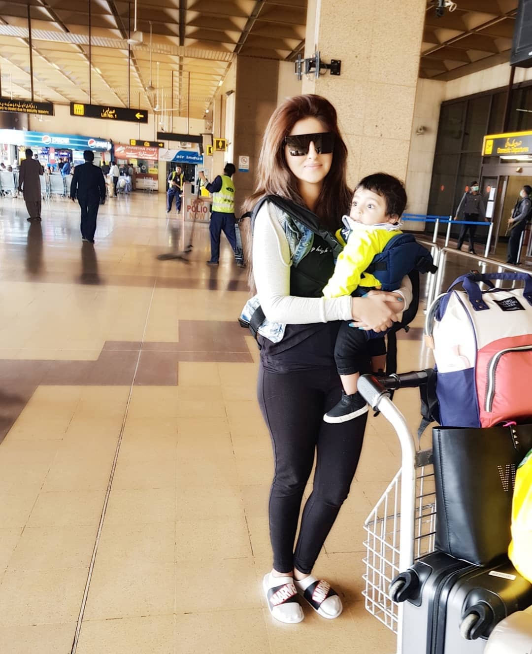 Actress Fatima Sohail Latest Pictures with her Son