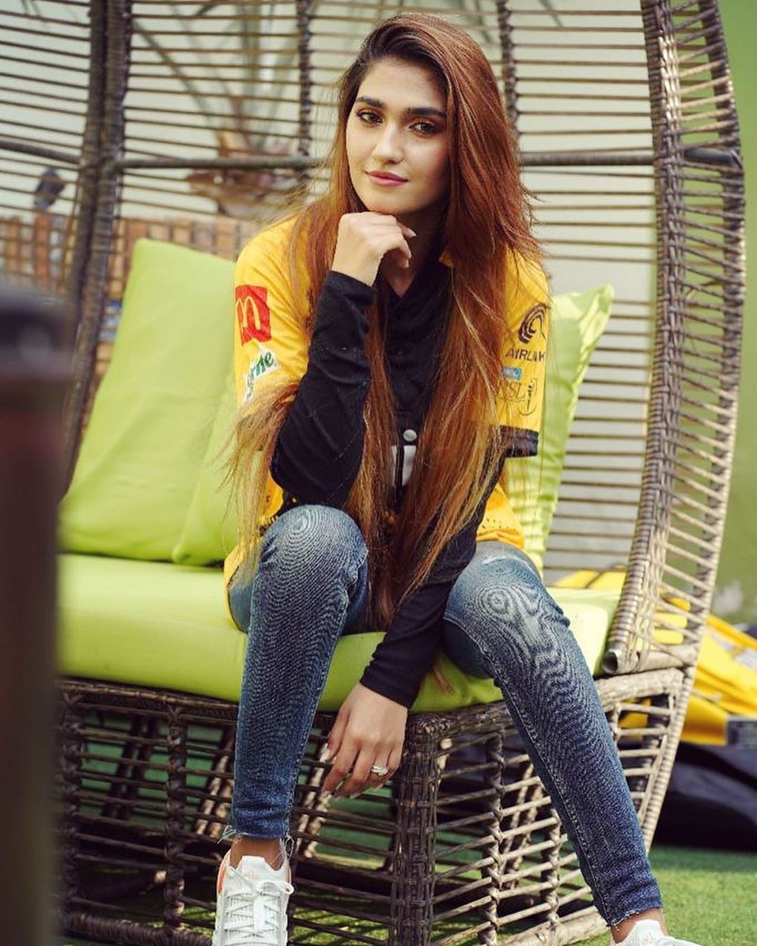 Cricketer Hasana Ali wife Samyah Khan Enjoying PSL