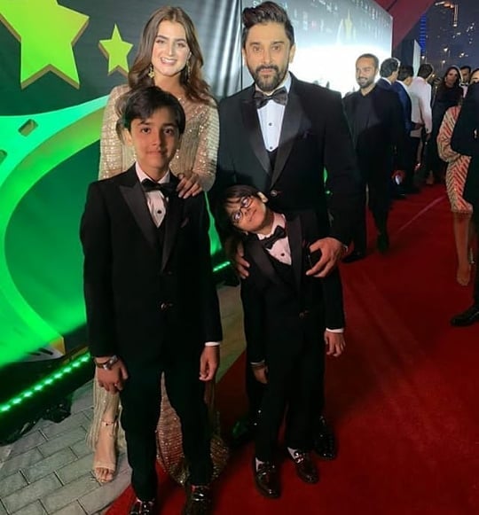 Hira and Mani with Kids Beautiful Pictures from PISA Awards 2020