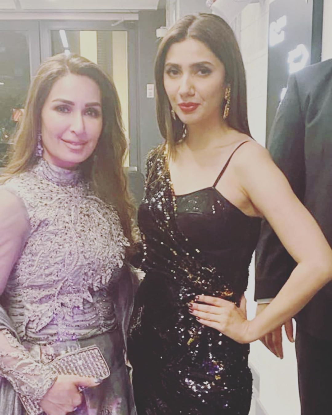 Mahira Khan and Humayun Saeed Beautiful Pictures from PISA Awards 2020