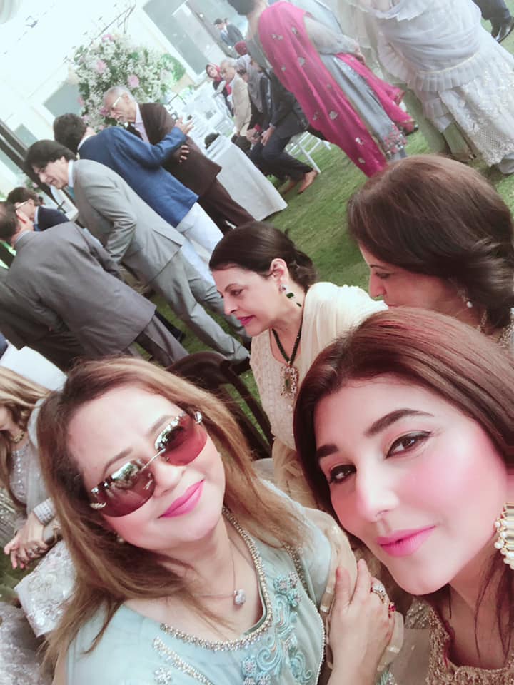 Beautiful Latest Pictures of Javeria and Saud at a Recent Wedding Event