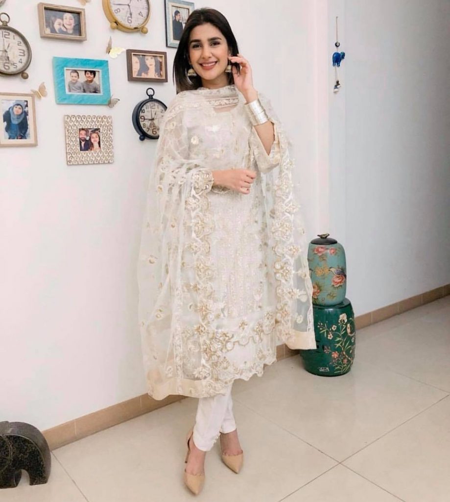 kubra khan1