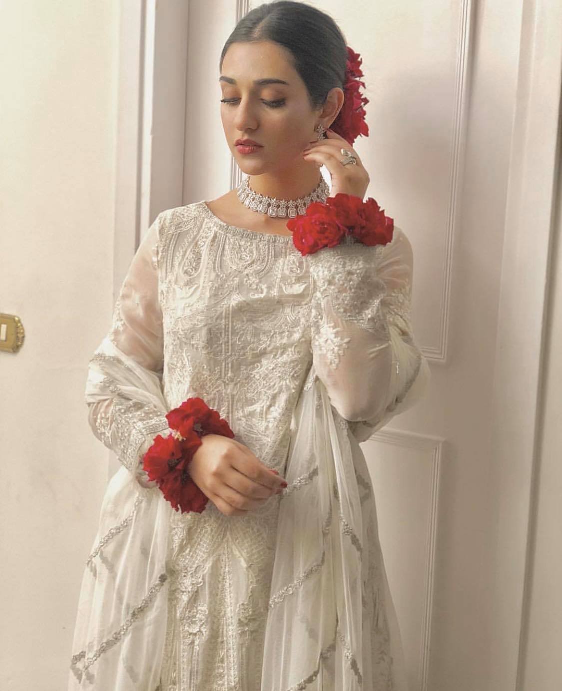 white fancy pakistani dresses