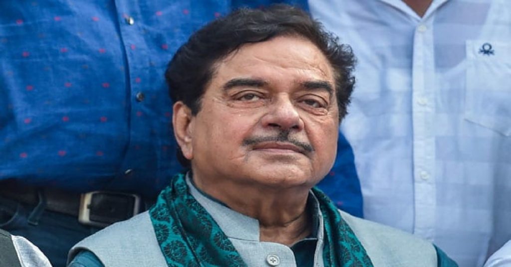 Veteran Bollywood Actor Shatrughan Sinha In Pakistan