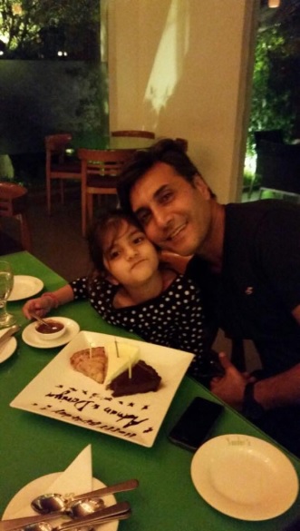 Unseen Pictures of Adnan Siddiqui with Family and Close Friends