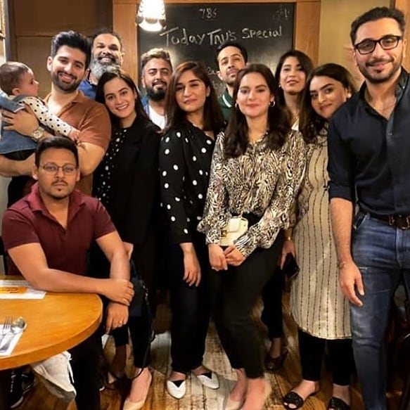 Actors Aiman, Minal and Muneeb Spotted at Dinner with Friends
