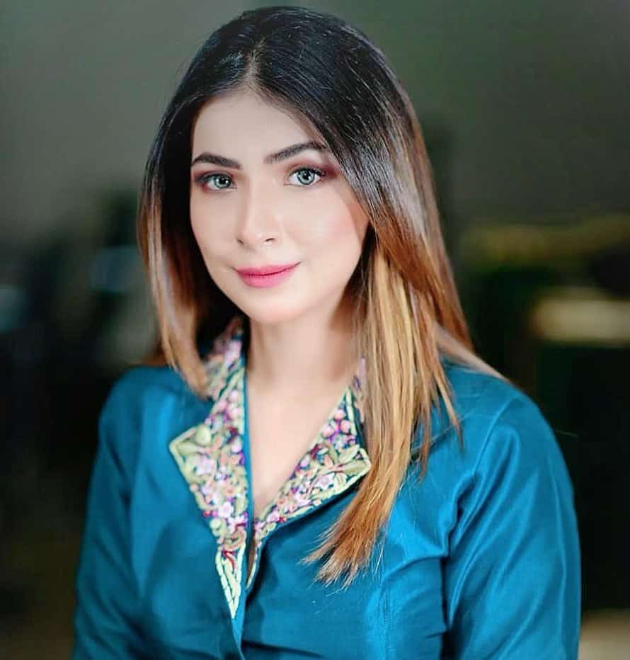 Humaima Malik Reveals Unseen Side Of Dua Malik