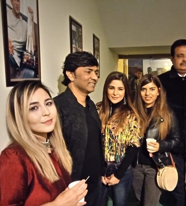 Beautiful Family Pictures of Legendary Singer Sajjad Ali