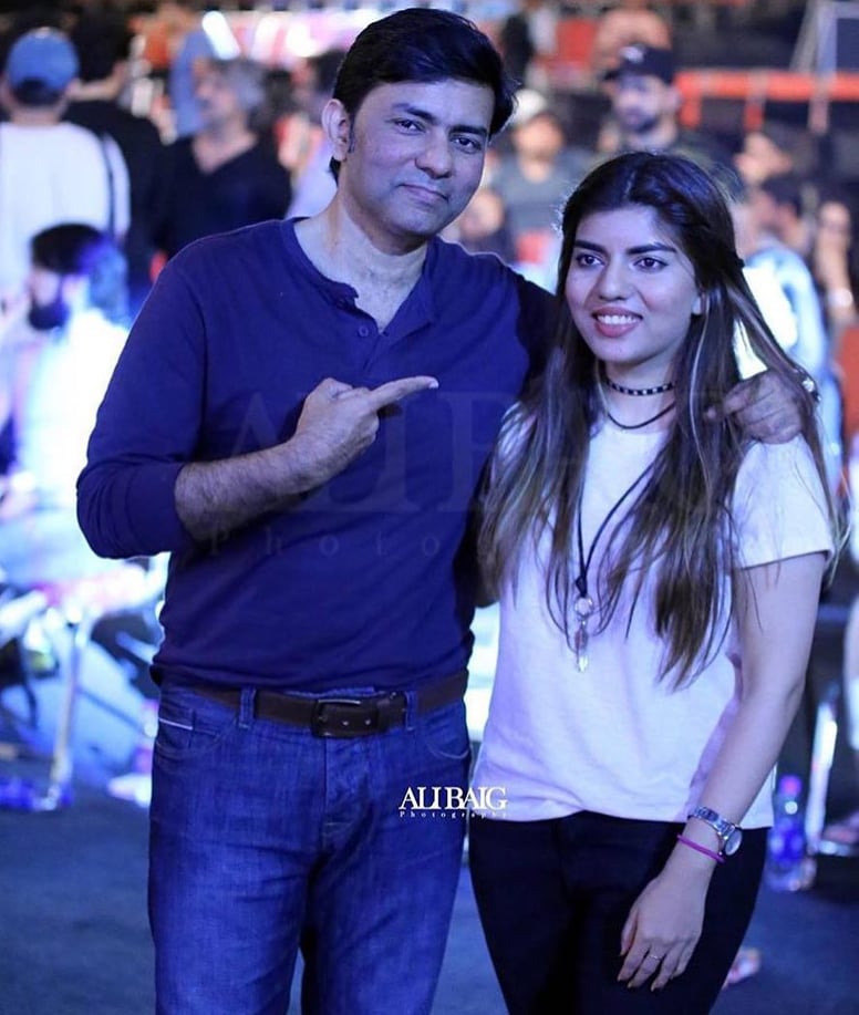 Beautiful Family Pictures Of Legendary Singer Sajjad Ali Reviewit pk Beautiful Family Pictures Of Legendary Singer Sajjad Ali Reviewit pk