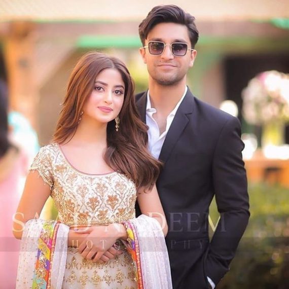 Sajal Aly Changed Her Last Name After Nikkah | Reviewit.pk