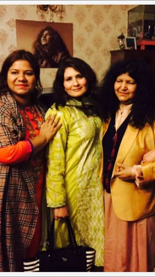 Beautiful Family of Abida Parveen – Unseen Photos