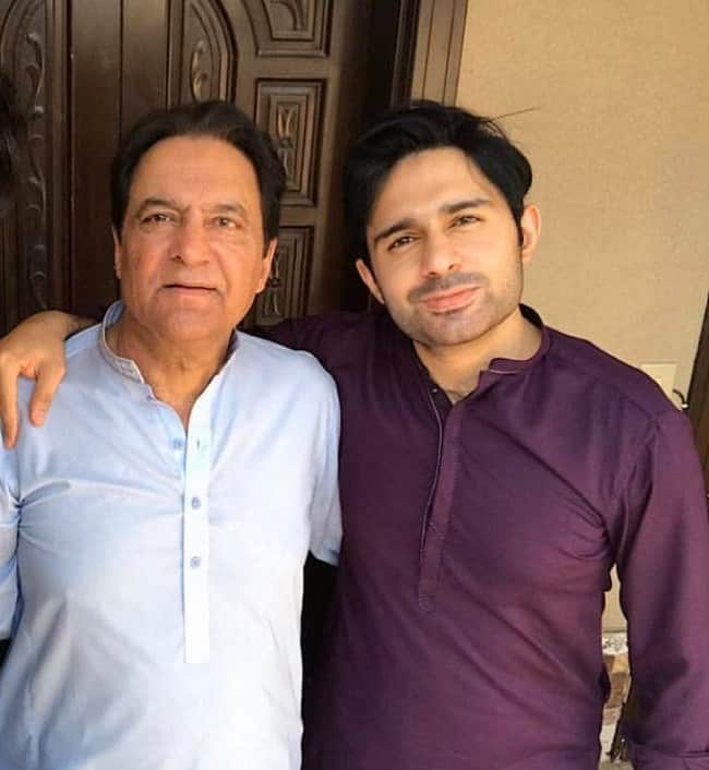 Famous Pakistani Fathers and Sons of Showbiz Industry