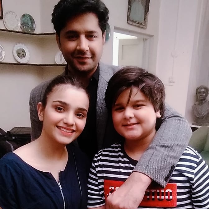 Cute Family Pictures of Imran Ashraf