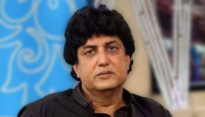 Khalil ur Rehman Qamar Calls Adnan Malik A "Hijra"