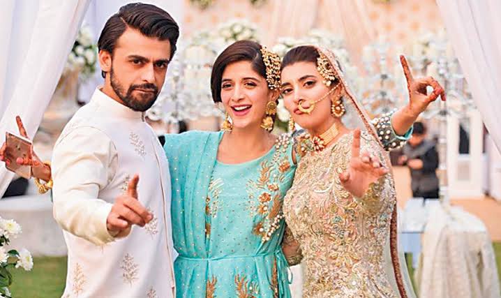 Beautiful Pakistani Celebrities on Their Sisters Wedding