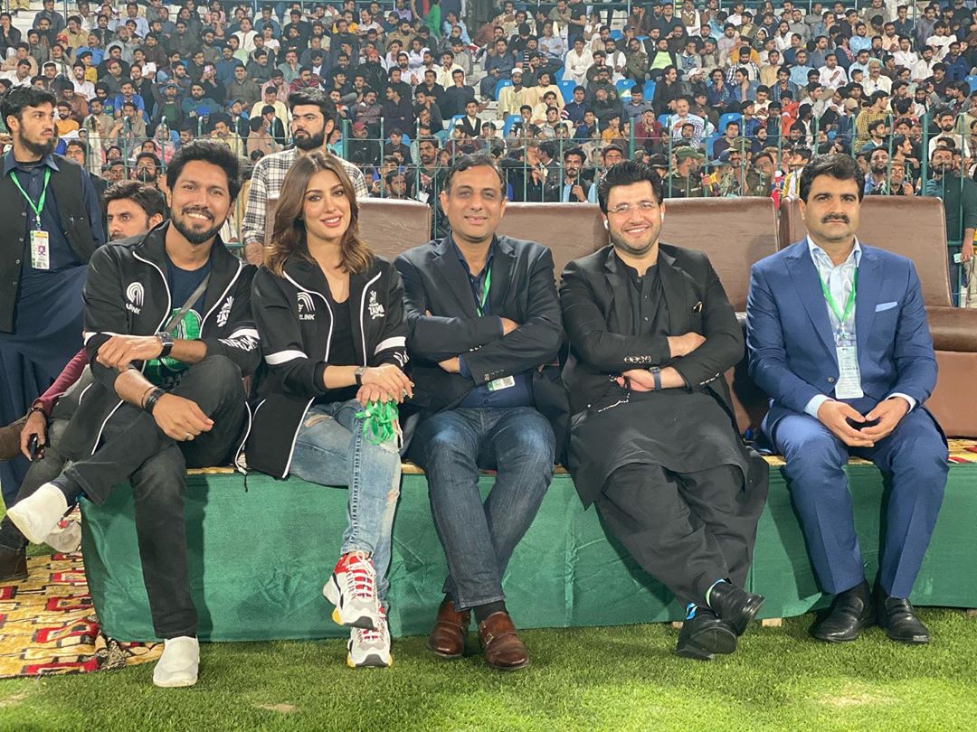 Actress Mehwish Hayat Beautiful Clicks From Lahore Enjoying PSL Match
