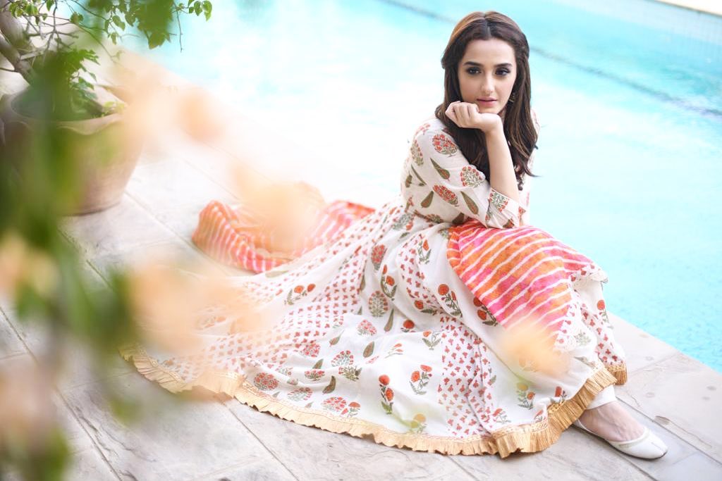 Momal Sheikh’s Formal Outfits You Must See!