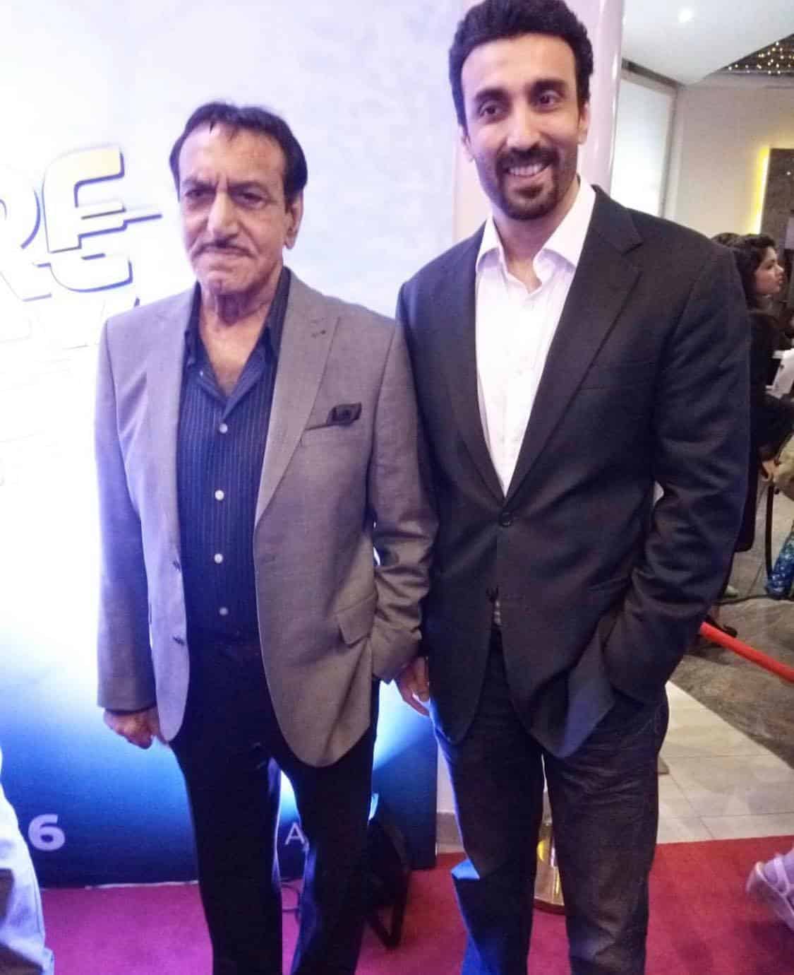 Famous Pakistani Fathers and Sons of Showbiz Industry