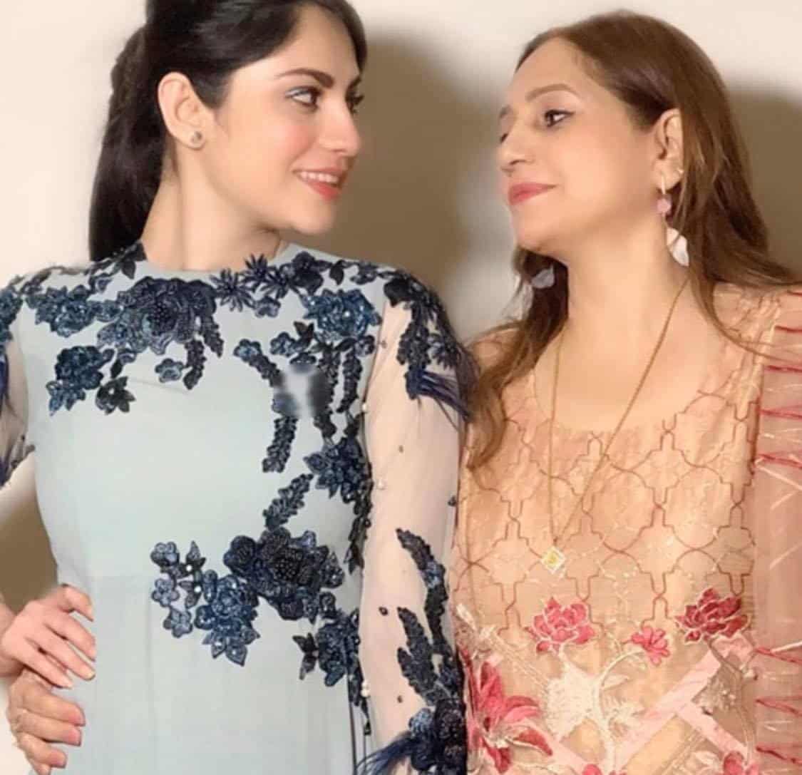 Young Looking Mothers of Pakistani Celebrities