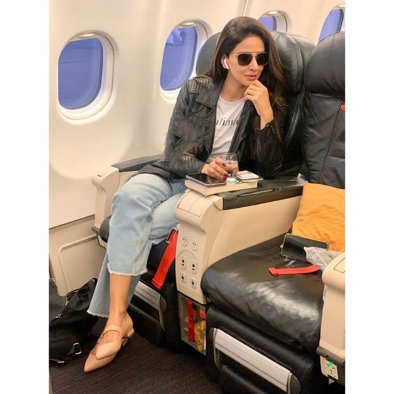 Actress Saba Qamar Beautiful Pictures from Turkey