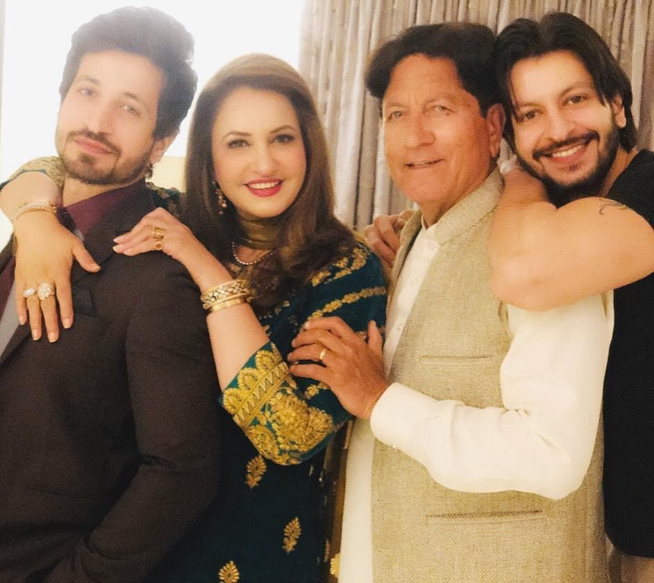 Adorable Family Pictures of Saba Faisal