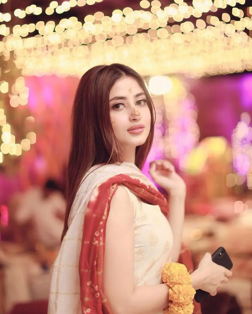 10 Most Trending Pictures of Sajal Ali on Instagram