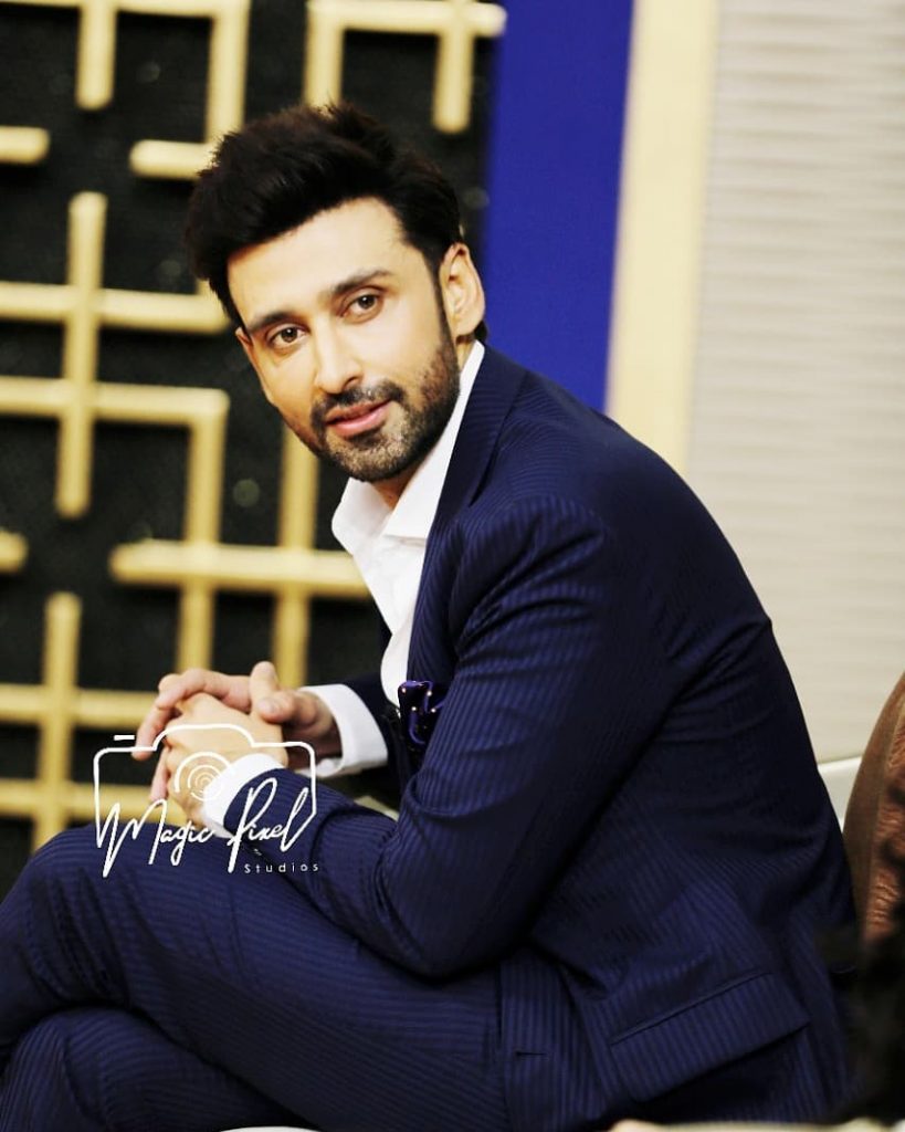 Classy Pictures of Sami Khan