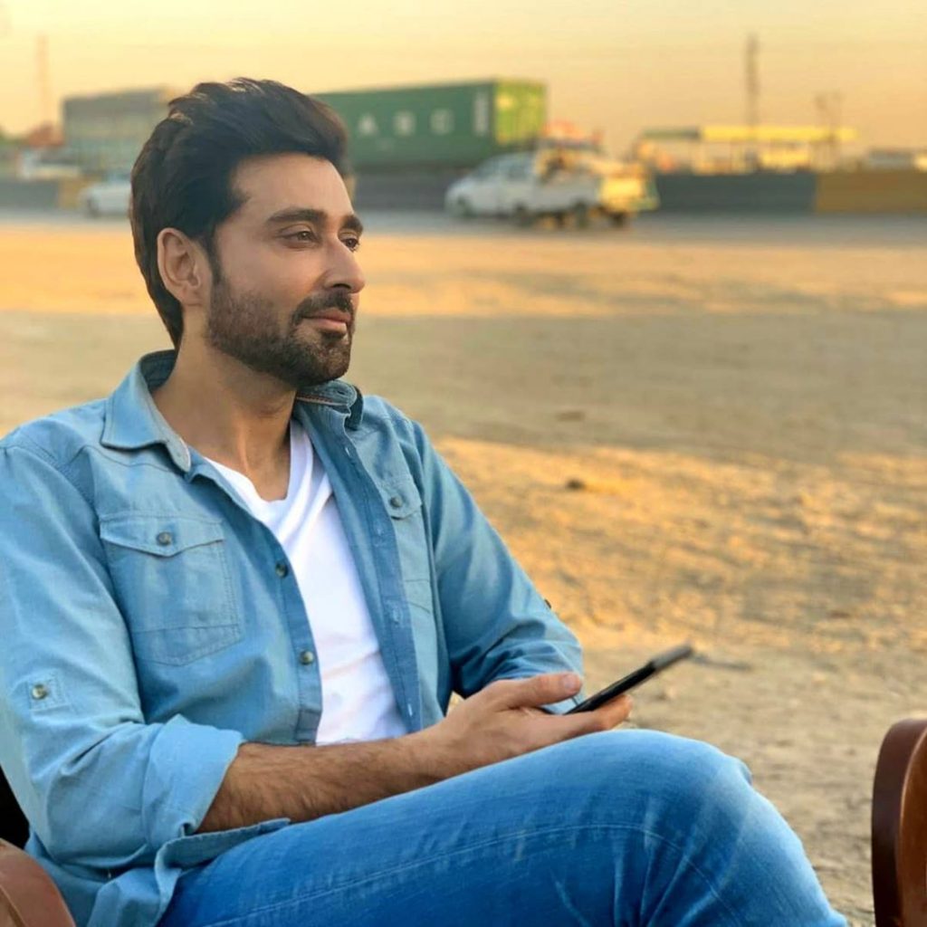 Sami Khan Celebrating Birthday On Set Of His Upcoming Drama