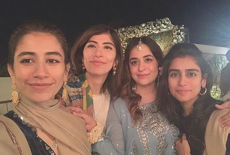 Beautiful Pakistani Celebrities on Their Sisters Wedding