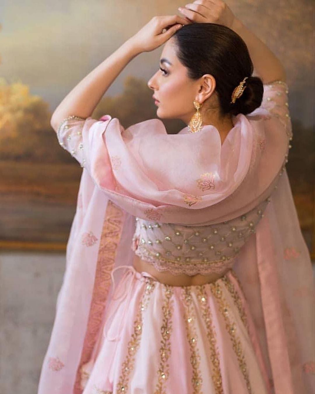 Gorgeous Hania Aamir's Latest Beautiful Pictures