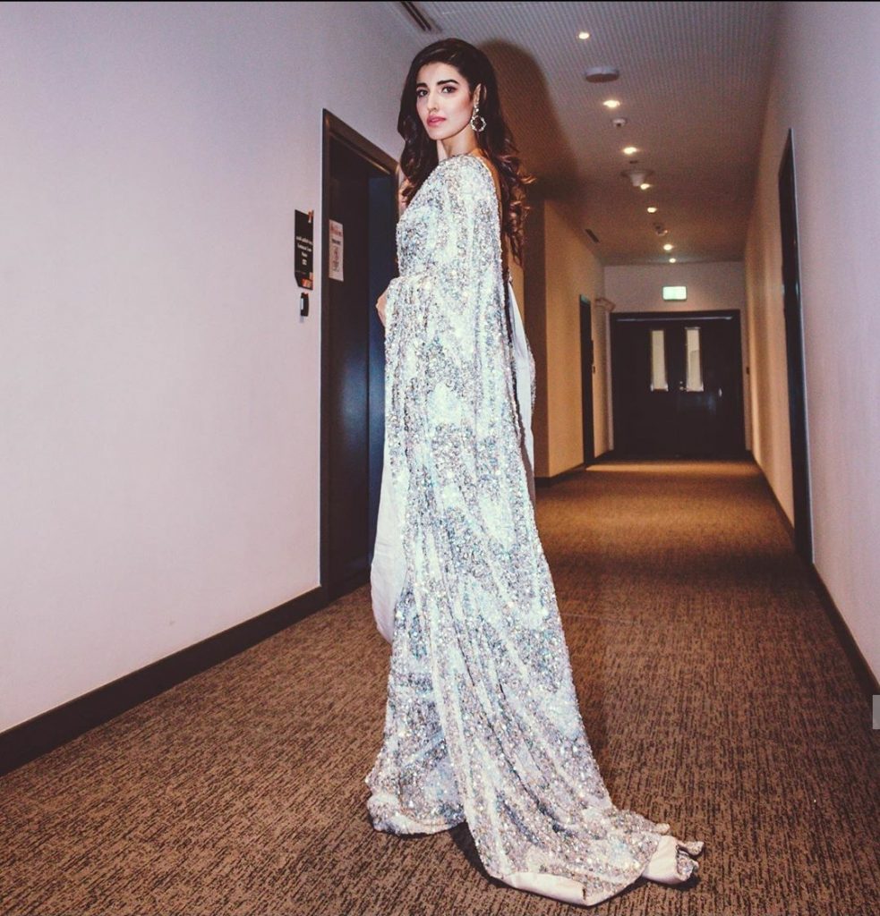 Top 20 Well Dressed Pictures Of Beautiful Hareem Farooq